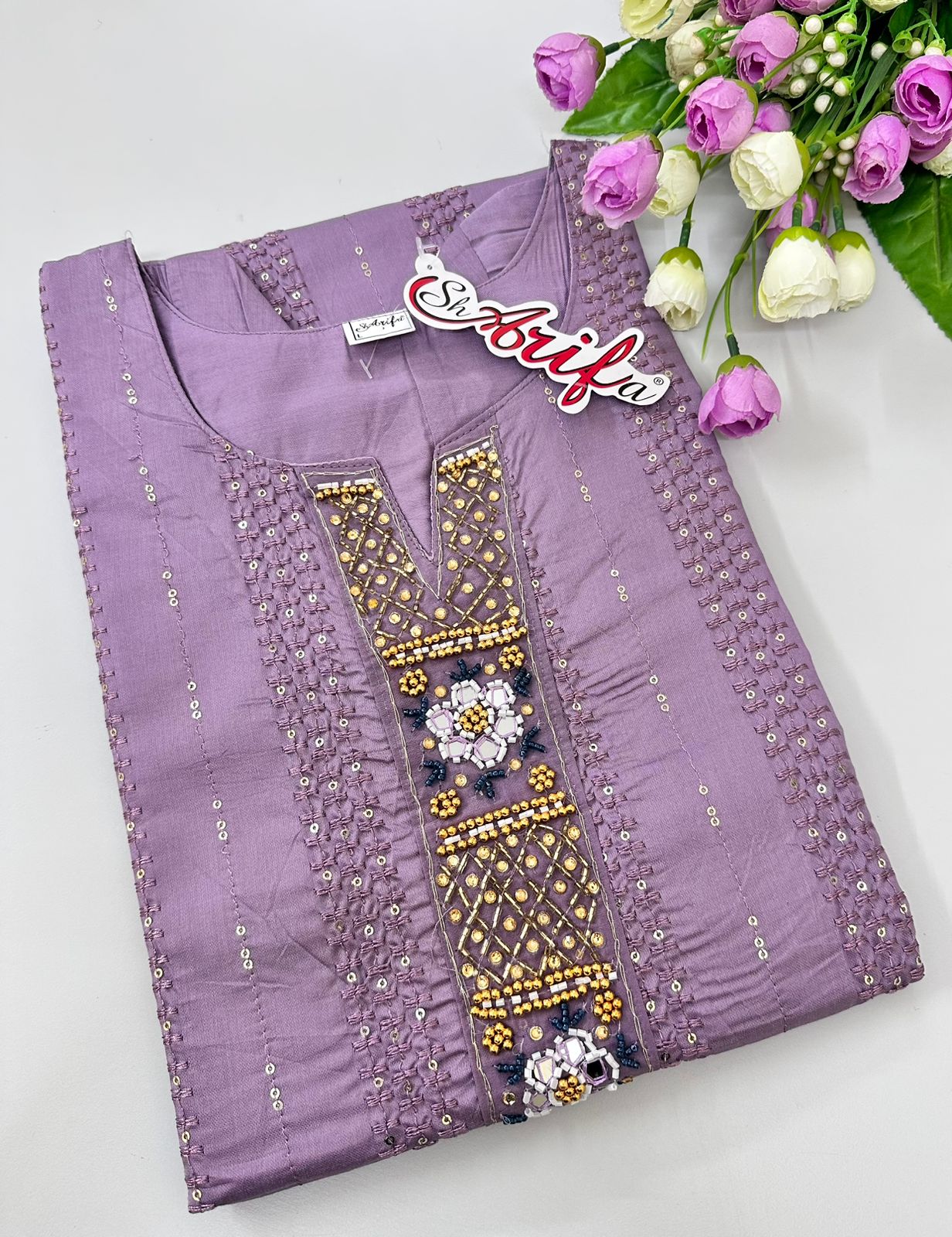 Vertical Embroidery Lavender Women Silk cotton Georgette Kurtis| Soft Lavender Color | 3/4 Hand Sleeves | Side Cut Kurtis